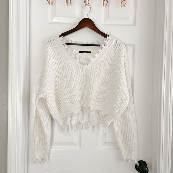 Zaful Distressed Cropped Sweater - Picture 2 of 3